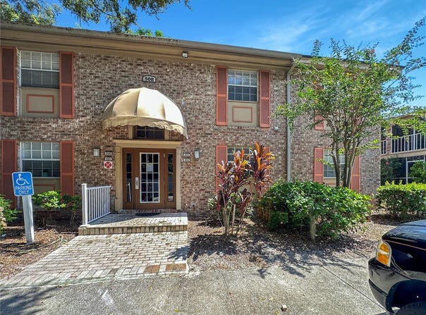 508 BANYON TREE Circle, MAITLAND, FL 32751