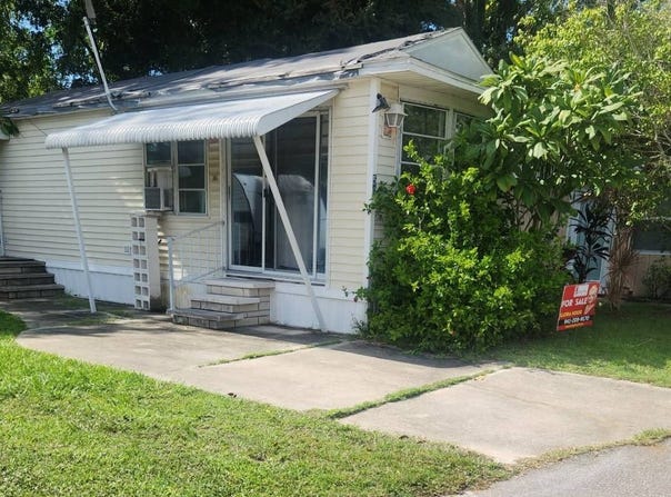 1120 53rd Ave E, Bradenton, FL 34203