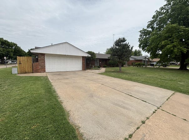 1351 Munger, Enid, OK 73703