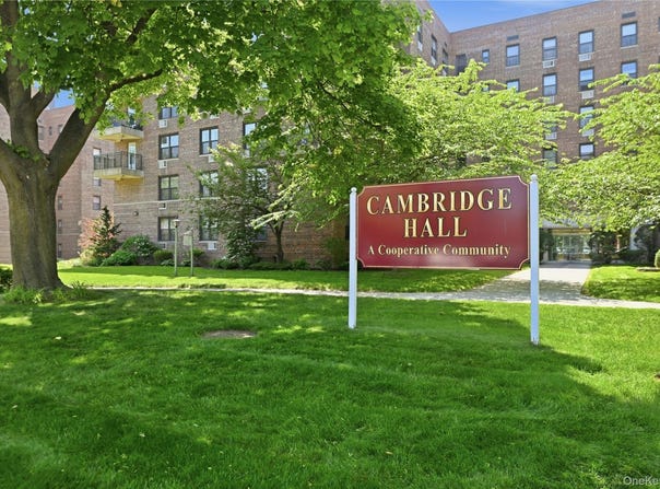 226-26 Union Turnpike, Bayside, NY 11364