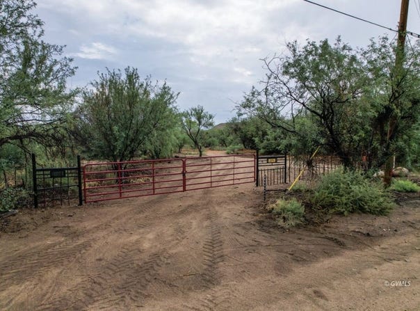 W Cluff Ranch Rd., Pima, AZ 85543
