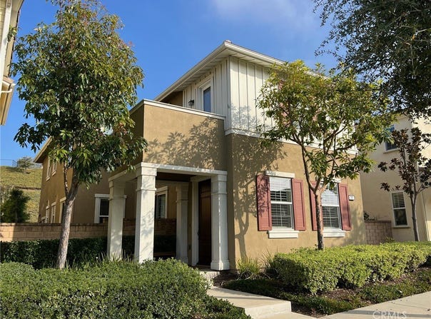 789 E Sierra Madre, Azusa, CA 91702