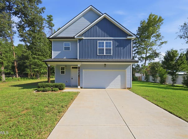 702 Vance Street, Mebane, NC 27302