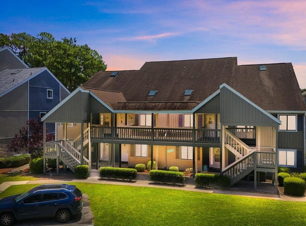 1890 Auburn Dr., Surfside Beach, SC 29575