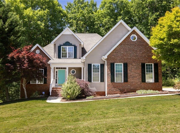 110 Brookstone Way, Central, SC 29630