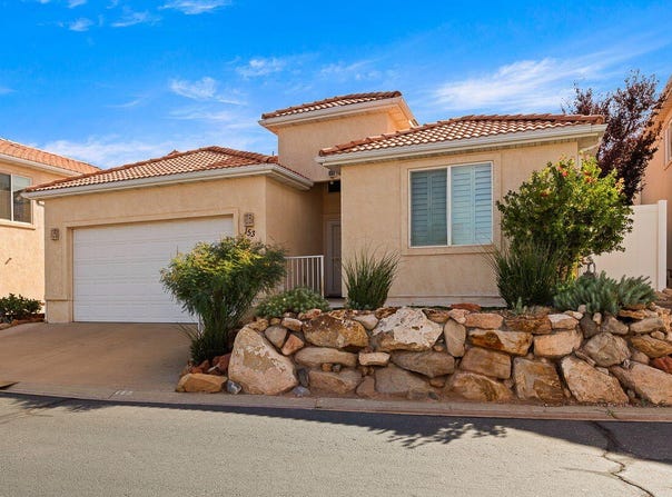 1360 E Telegraph St, Washington, UT 84780