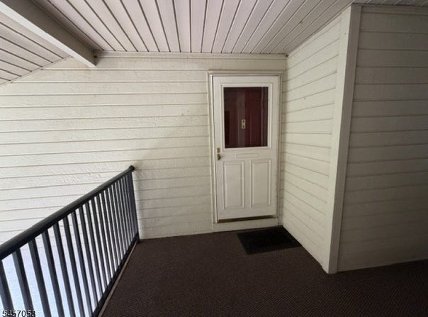 33 Baldwin Ct, Bernards Twp., NJ 07920-3092