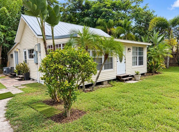 151 TEMPLE Drive, Loxahatchee Groves, FL 33470