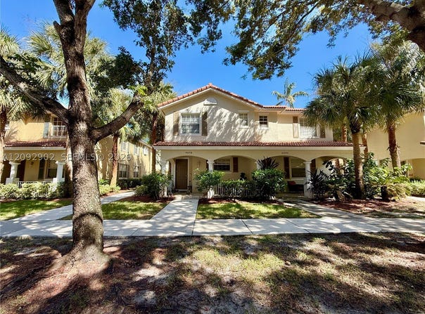 4549 Highgate Dr, Delray Beach, FL 33445