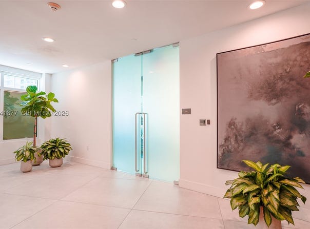 1250 S Miami Ave, Miami, FL 33130