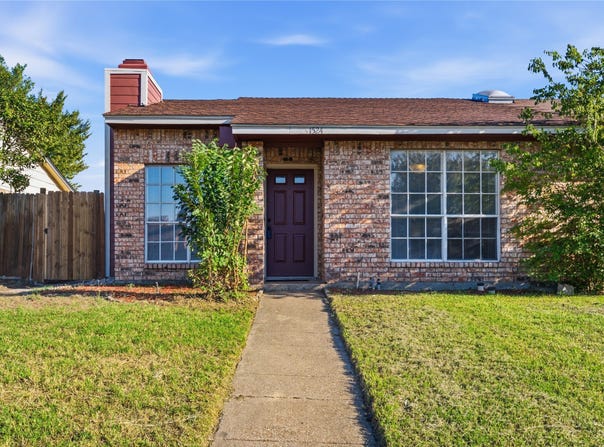 1524 Abilene Drive, Mesquite, TX 75150