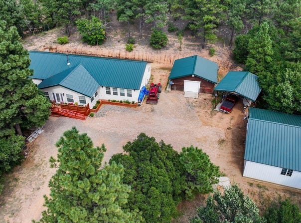 250 Cr A011, Mora, NM 87732