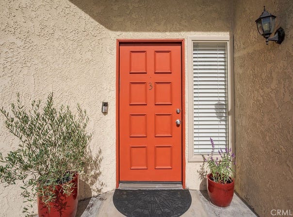1881 Alpha Road, Glendale, CA 91208