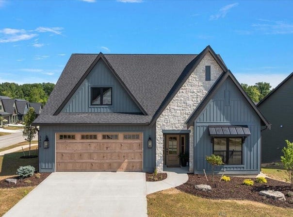 3409 Broadleaf Lane, Jenison, MI 49428