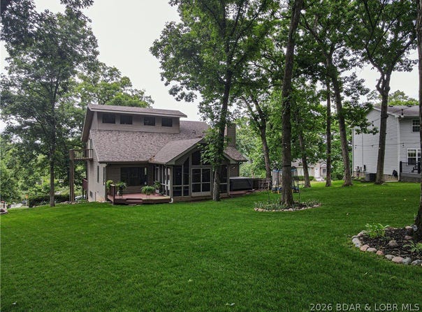 1294 Summit Circle, Osage Beach, MO 65065