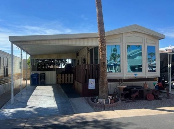 4860 E Main St., Mesa, AZ 85205