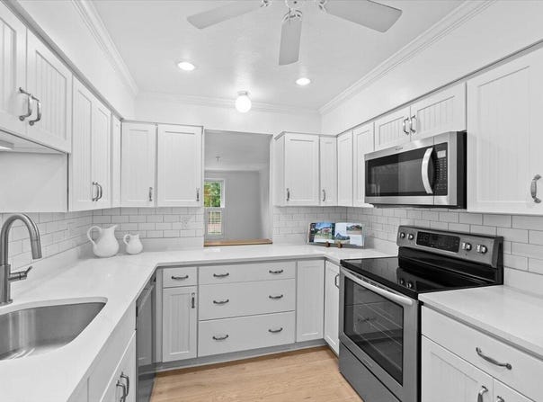 3512 Main Street, Barnstable, MA 02630
