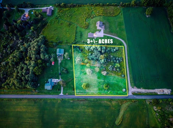 W Sycamore Road, Centerburg, OH 43011