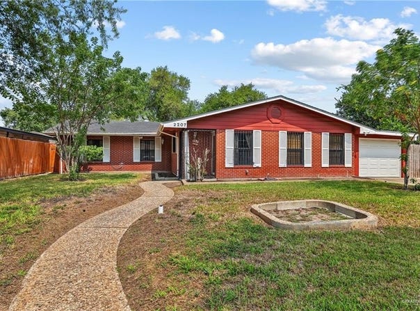 2207 E Washington Street, Harlingen, TX 78550