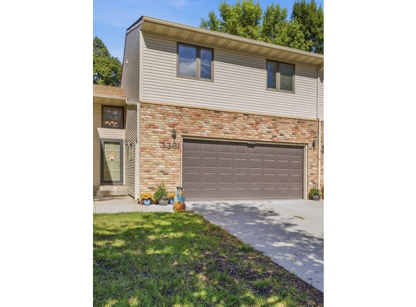 3361 16th Avenue S, Fargo, ND 58103