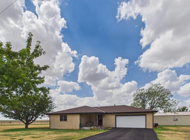700 Warren St, White Deer, TX 79097