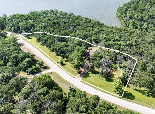 431 22000 Rd, Cherryvale, KS 67335