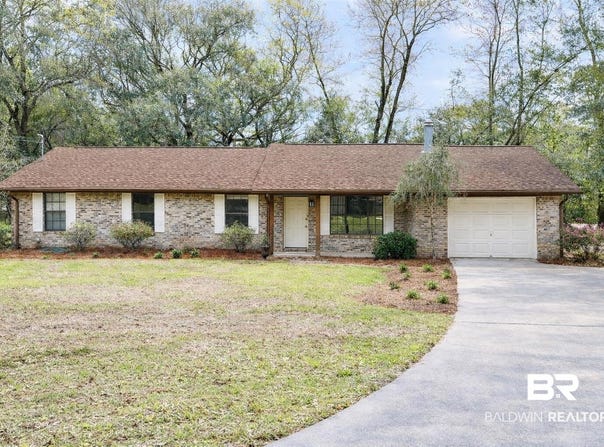 9318 Hearon Lane, Lillian, AL 36549