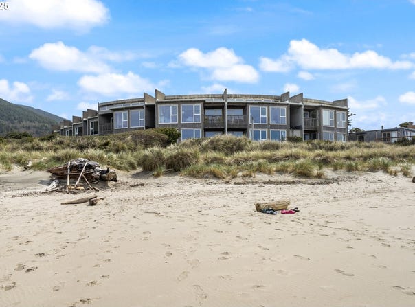 105 NW 23RD Ave, RockawayBeach, OR 97136