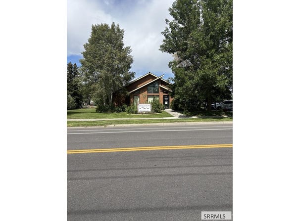 351 E 2nd N, Rexburg, ID 83440