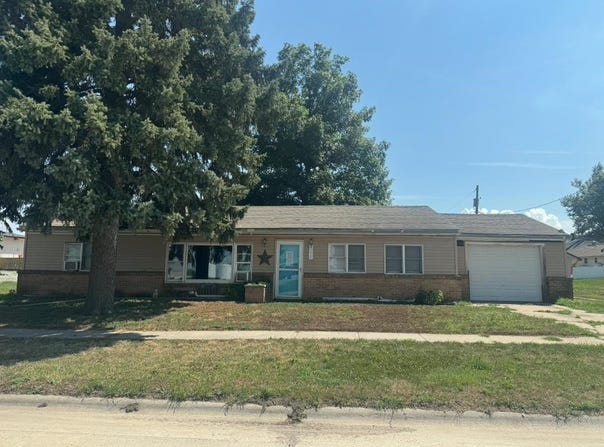 315 E 1st Street, Clarkson, NE 68629