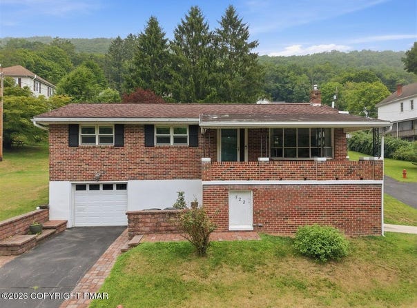 722 South Avenue, Jim Thorpe, PA 18229