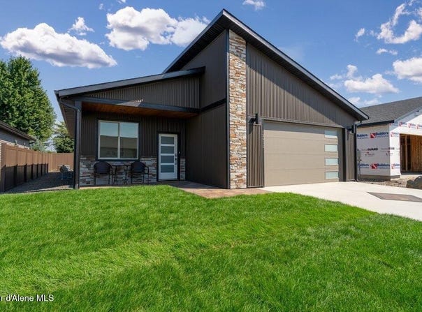 13932 N Rainier Loop, Rathdrum, ID 83858