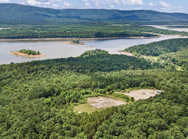 Quarry Bluff Road, Magazine, AR 72943