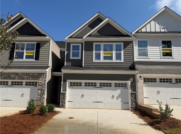 8 Trace Bluff, Dawsonville, GA 30534