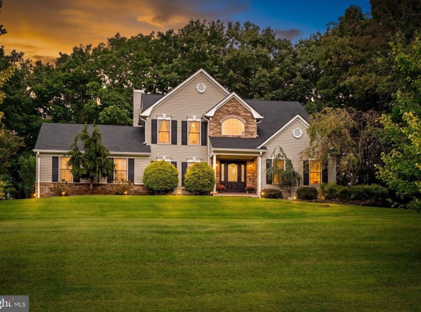 124 BOBBIS Terrace, NEW EGYPT, NJ 08533