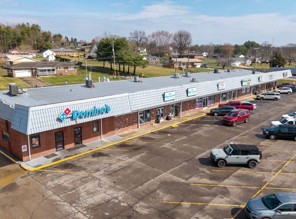 1122 Jackson Pike, Gallipolis, OH 45631