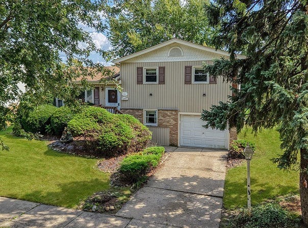 5809 Orange Lane, Oak Forest, IL 60452
