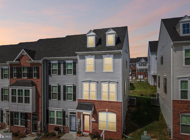118 WOODGATE Circle, PASADENA, MD 21122
