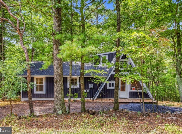 404 N MAPLE Road, MOUNT JACKSON, VA 22842