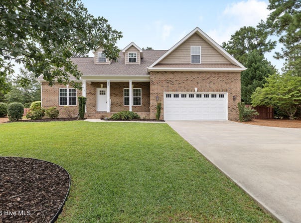37 Beryl Circle, Pinehurst, NC 28374