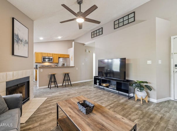 5230 E BROWN Road, Mesa, AZ 85205
