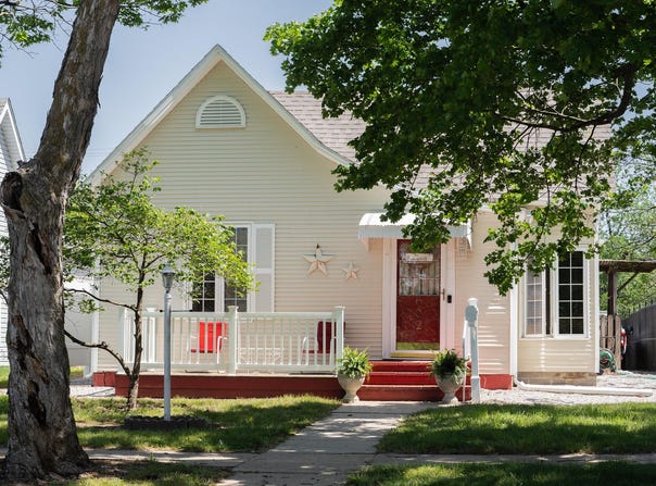 602 N Walnut Street, Pierce City, MO 65723