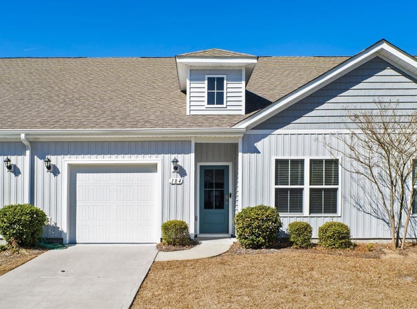 184 Sea Shell Dr., Murrells Inlet, SC 29576