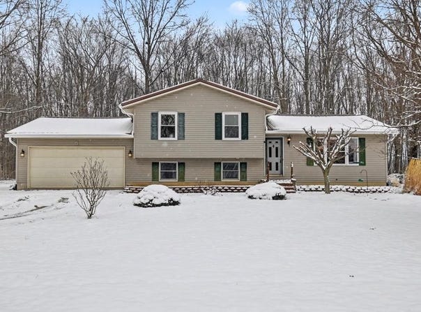 940 Edward, Galion, OH 44833