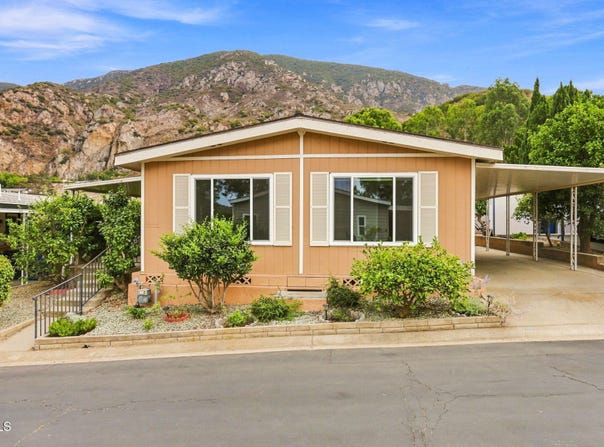 36 Isabel Avenue, Camarillo, CA 93012
