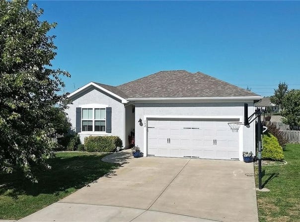 702 Andy Court, Belton, MO 64012