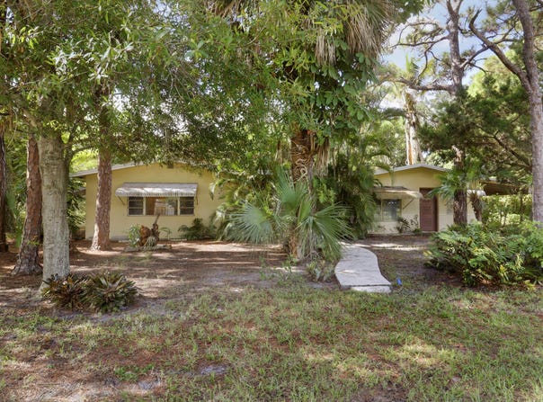 142 2ND Street, Jupiter, FL 33458
