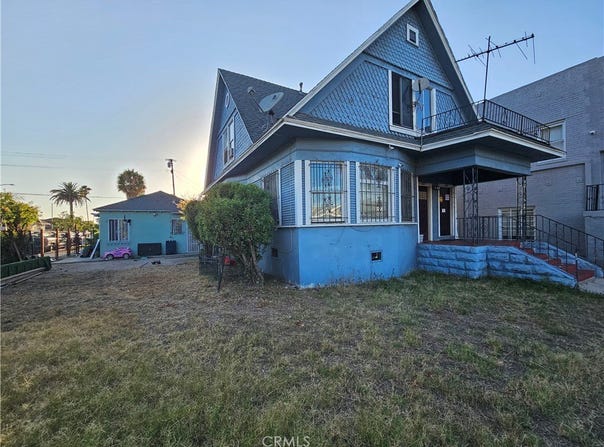 1601 Pine, Long Beach, CA 90813