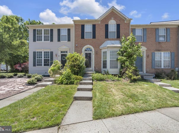 3 SADDLE Lane, SICKLERVILLE, NJ 08081
