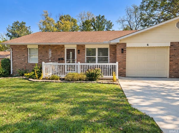 6 Woodmere Drive, Washington, IN 47501
